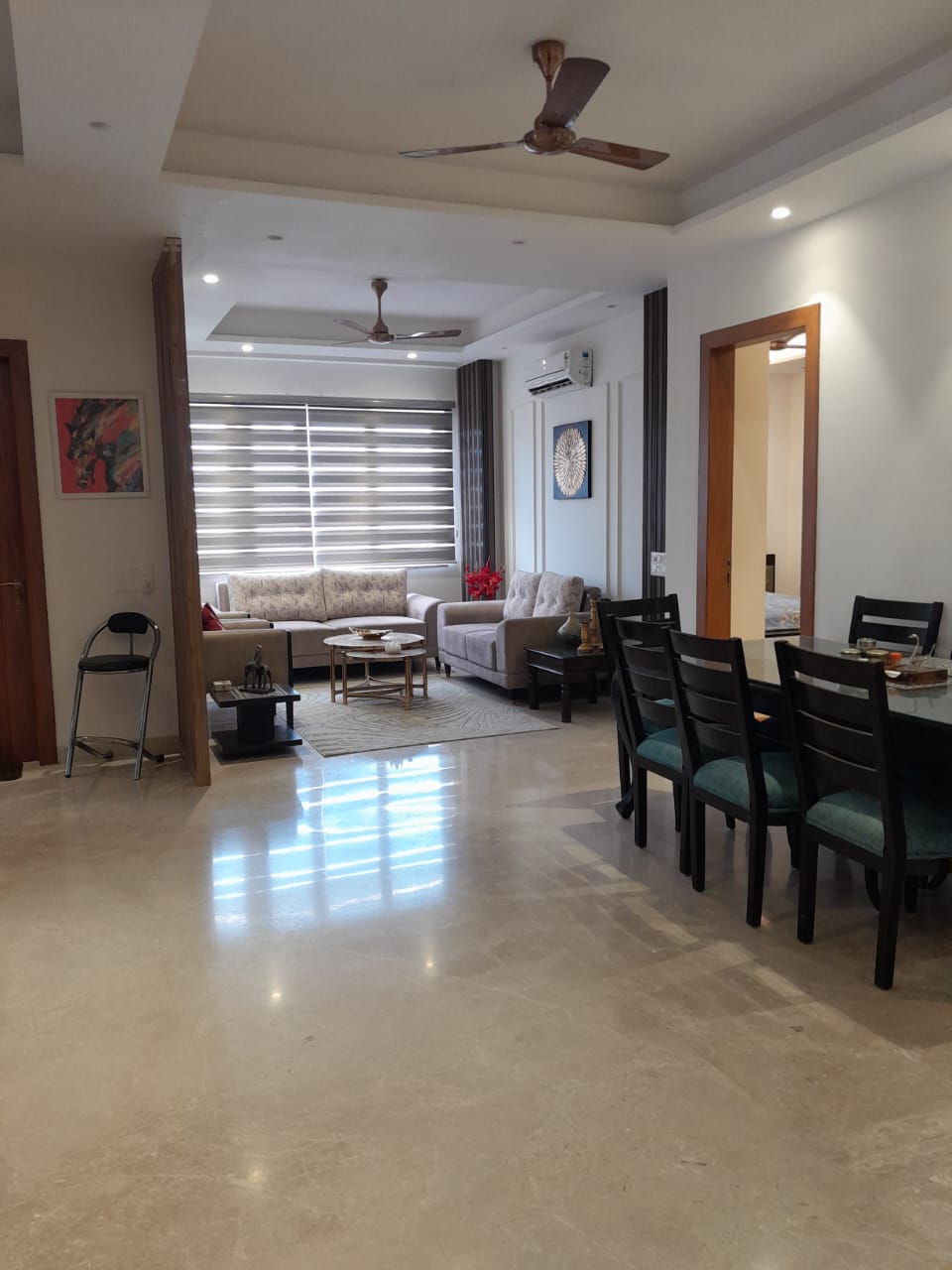 4 BHK + Pooja Room,Servant Room,Study Room 2450 Sq.Ft. Builder Floor in Unitech Deerwood Chase