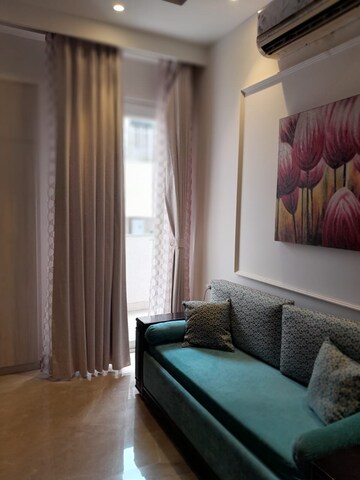 Bedroom in 4 BHK Builder Floor at Unitech Nirvana Country Cedar Crest, Sector 50 – for Rent