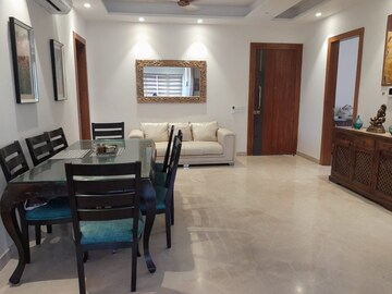 Gym in 4 BHK Builder Floor at Unitech Nirvana Country Cedar Crest, Sector 50 – for Rent