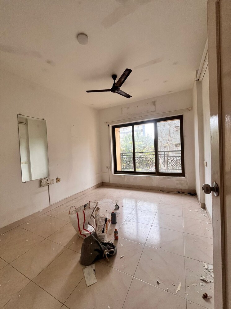 Room, andheri west 3 Bedroom 1200 Sq.Ft. Apartment In Andheri West Mumbai 8938272