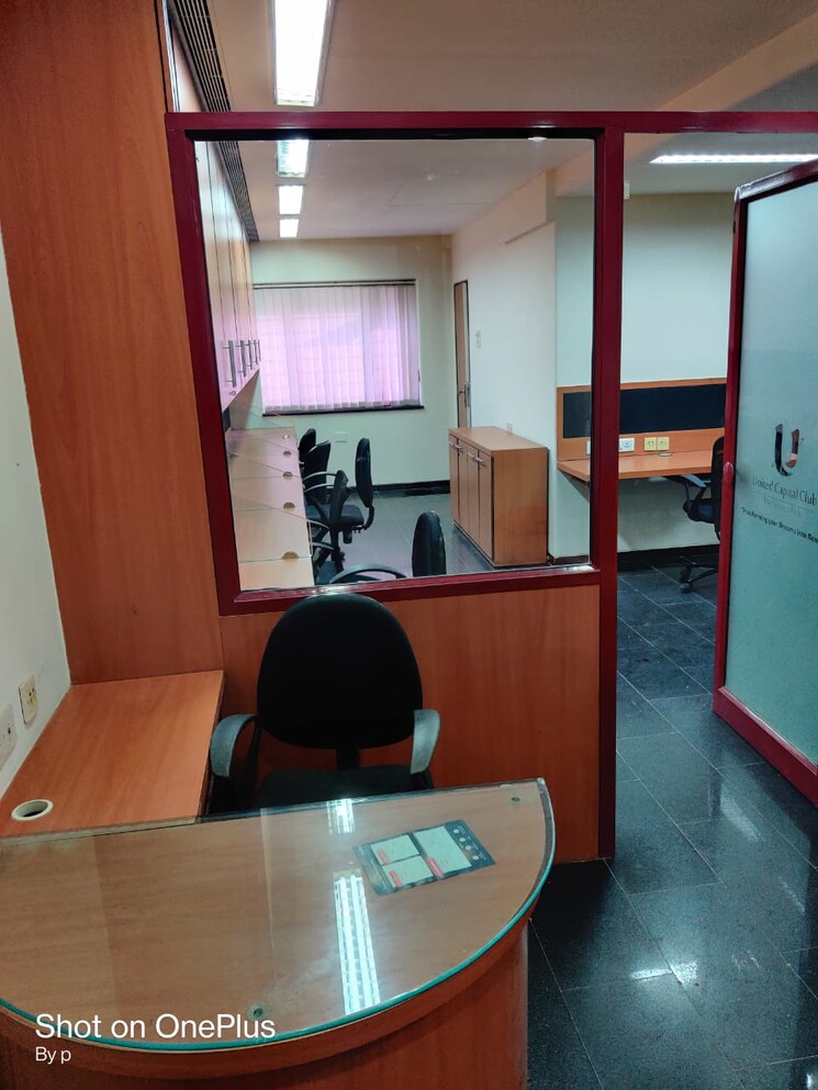 Team Area, andheri west Commercial Office Space 1100 Sq.Ft. In Andheri West Mumbai 8938276