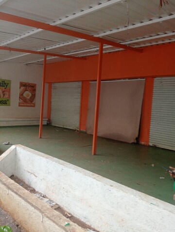  Shop For Rent in Andheri West