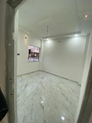 Room in 3 BHK Independent House at Narsala – for Sale