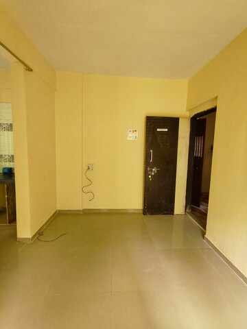 Room in 1 BHK Apartment at Dreams Nirman, Nalasopara West – for Rent