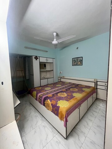 Bedroom in 1.5 BHK Apartment at Juhu – for Rent