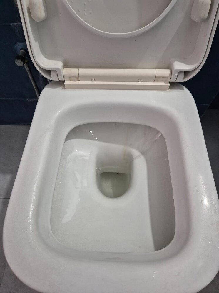 Bathroom, varsha-solitaire 2 Bedroom 808 Sq.Ft. Apartment In Hadapsar Pune 8938297