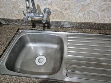 Furnished Amenities in 2 BHK Apartment at Varsha Solitaire, Hadapsar – for Rent