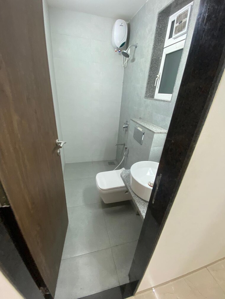 Bathroom, siya-vishwaraja 2 Bedroom 750 Sq.Ft. Apartment In Kharghar Sector 37 Navi Mumbai 8938305