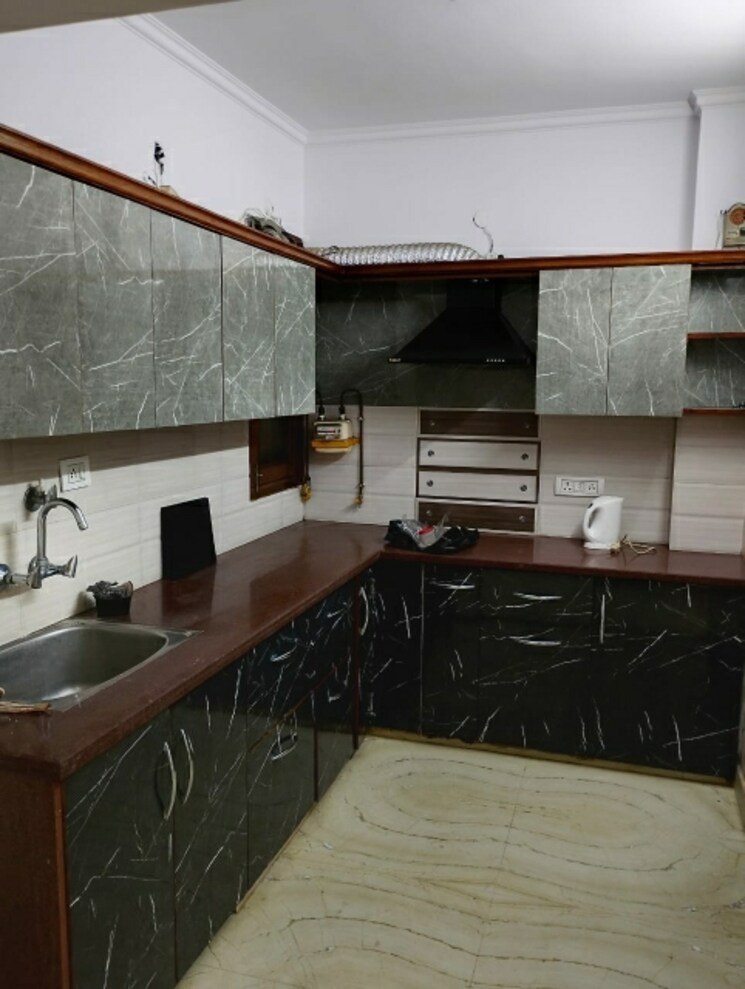 Kitchen, ramesh nagar 2.5 Bedroom 1400 Sq.Ft. Builder Floor In Ramesh Nagar Delhi 8938309