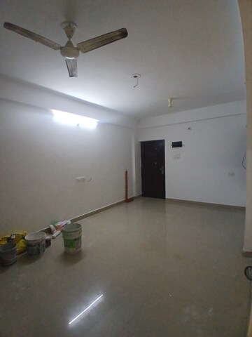 2 BHK Apartment For Rent in Khapari