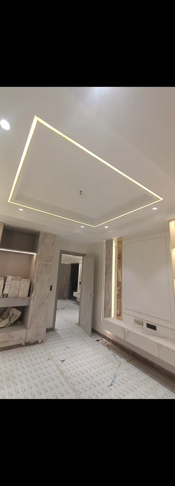 Bedroom in 3 BHK Builder Floor at Vivek Vihar Phase 1 – for Sale