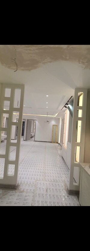 Building Lobby in 3 BHK Builder Floor at Vivek Vihar Phase 1 – for Sale
