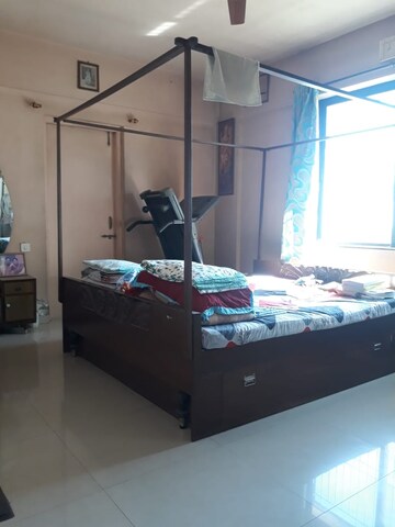Bedroom in 3.5 BHK Apartment at Windsor Avenue, Wanowrie – for Sale