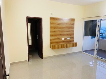 Room in 4 BHK Apartment at LDA Parijaat Apartments, Faizabad Road – for Sale