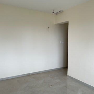 Room in 2 BHK Apartment at Kanakia Silicon Valley, Hariom Nagar – for Rent