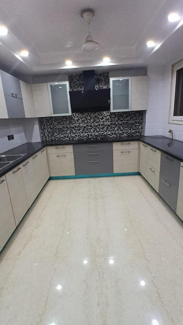 Kitchen, greater kailash ii 4 Bedroom 300 Sq.Yd. Builder Floor In Greater Kailash ii Delhi 8938374