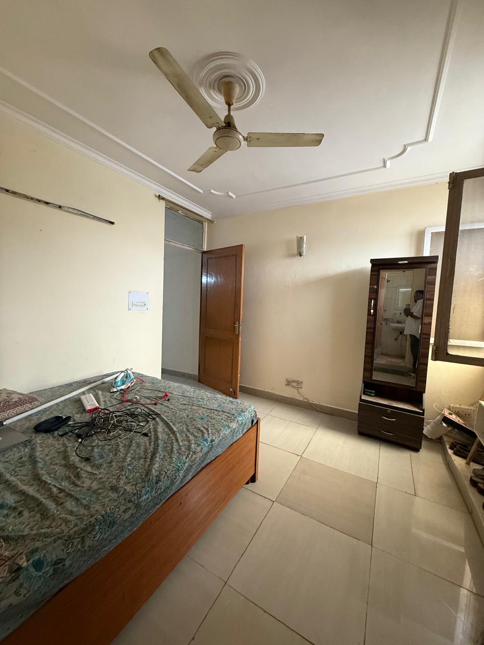 2 BHK Builder Floor For Rent in Kalkaji