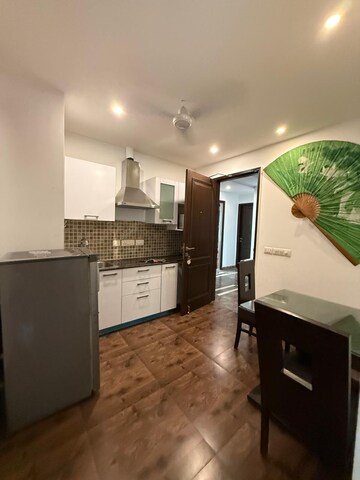 Kitchen in 1 BHK Builder Floor at Pamposh Enclave – for Rent