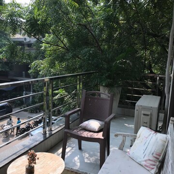 Balcony in 6+ BHK Apartment at South Delhi – for Rent