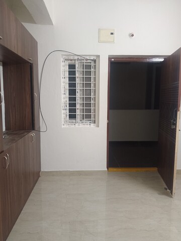 Room in 1 BHK Apartment at Manikonda – for Rent