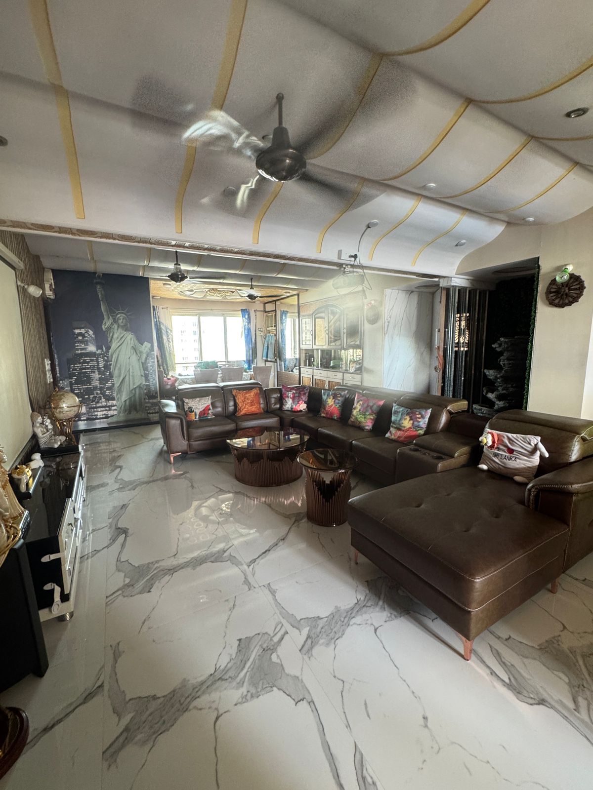 4 BHK 2000 Sq.Ft. Apartment in Hiranandani Buttercup