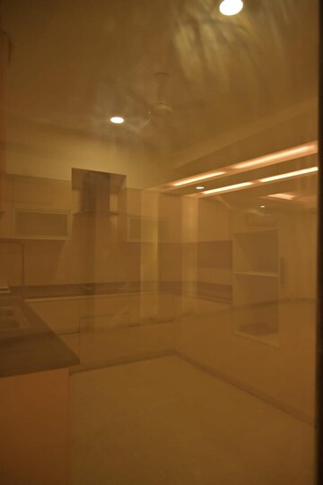 Room in 4 BHK Builder Floor at Greater Kailash ii – for Rent