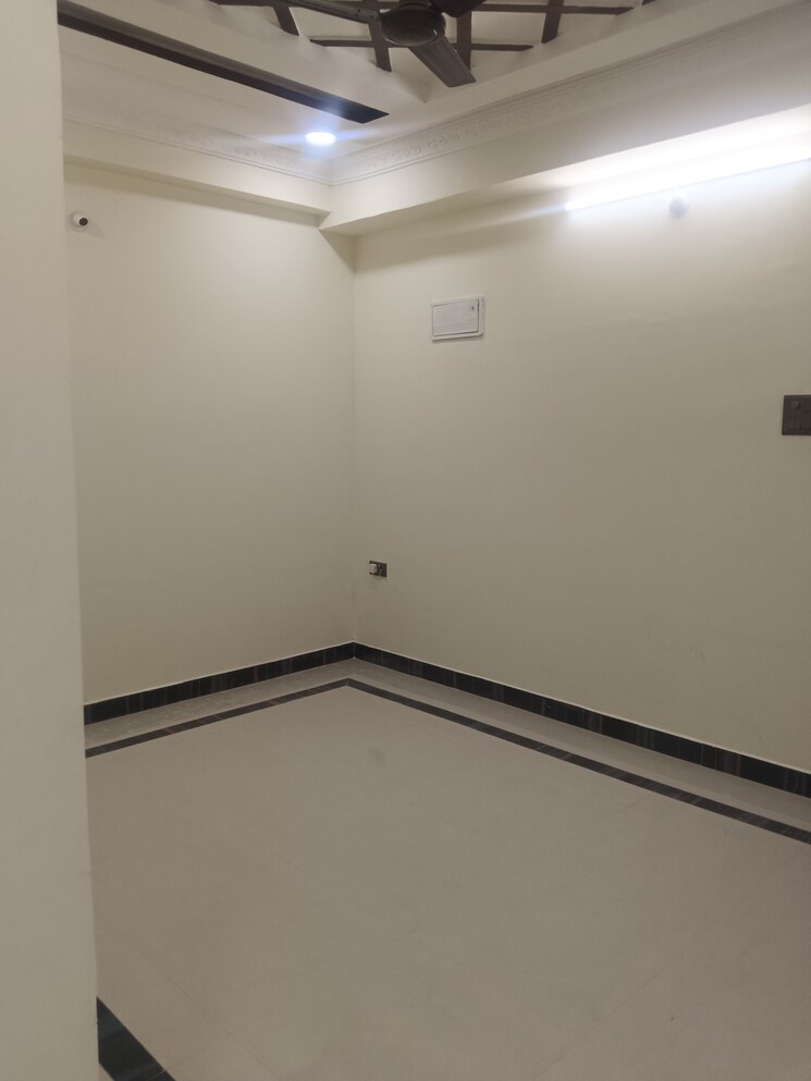 Room, manikonda 2 Bedroom 1250 Sq.Ft. Apartment In Manikonda Hyderabad 8938421