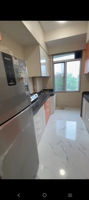 Master Bedroom in 2 BHK Apartment at Best Complex Andheri West, Andheri West – for Rent