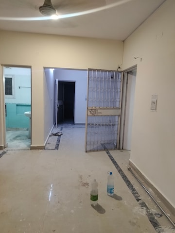 Room in 3.5 BHK Apartment at Sarita Vihar Pocket-C RWA, Sarita Vihar – for Rent