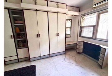 Building Lobby in 4 BHK Apartment at Vinayak CHS Bandra East, Bandra East – for Rent