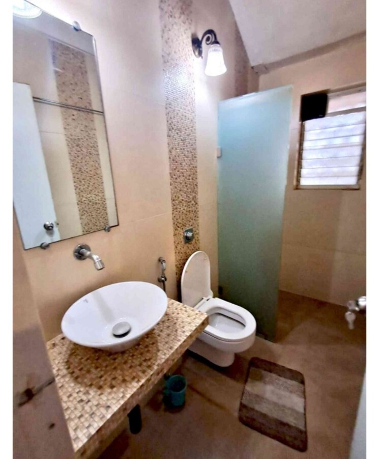 Bathroom, vinayak-chs-bandra-east 4 Bedroom 1450 Sq.Ft. Apartment In Bandra East Mumbai 8938446