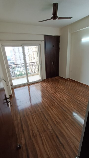 2 BHK Apartment For Sale in Amaatra Homes, Sector 10 Greater Noida