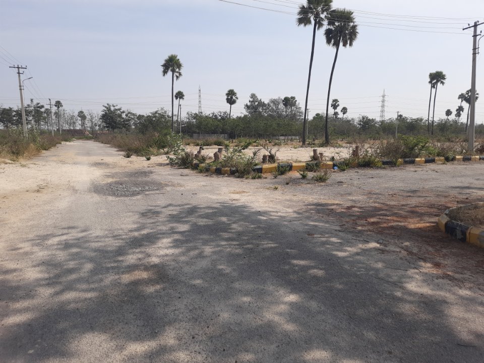 Plot For Sale in Best Reality Properties