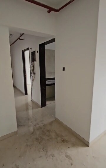 Room in 3 BHK Apartment at Borivali West – for Rent