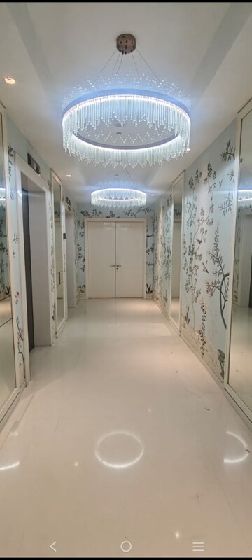 Building Lobby in 4 BHK Apartment at DLF The Camellias, Sector 42 – for Rent