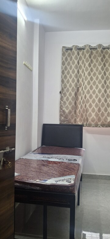 Pg For Rent in Ghansoli