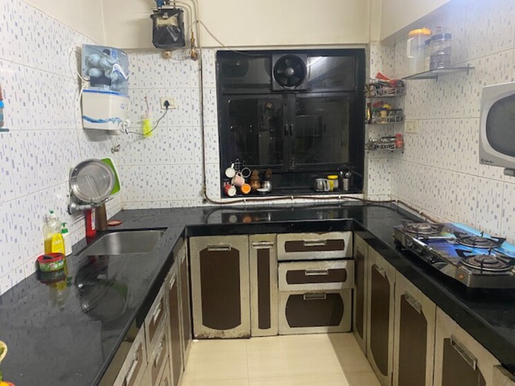 Kitchen, lok-everest 3 Bedroom 900 Sq.Ft. Apartment In Mulund West Mumbai 8938505