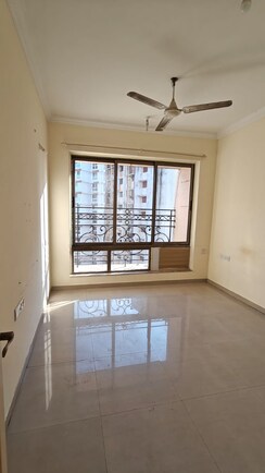 2 BHK + Extra Room Apartment For Sale in Kukreja Sai Deep