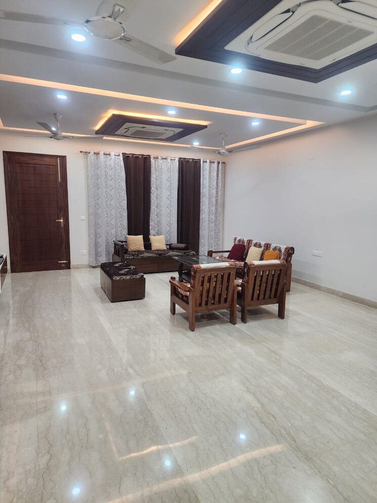 Living Room, palam vihar 3 Bedroom 295 Sq.Yd. Independent House In Palam Vihar Gurgaon 8938536