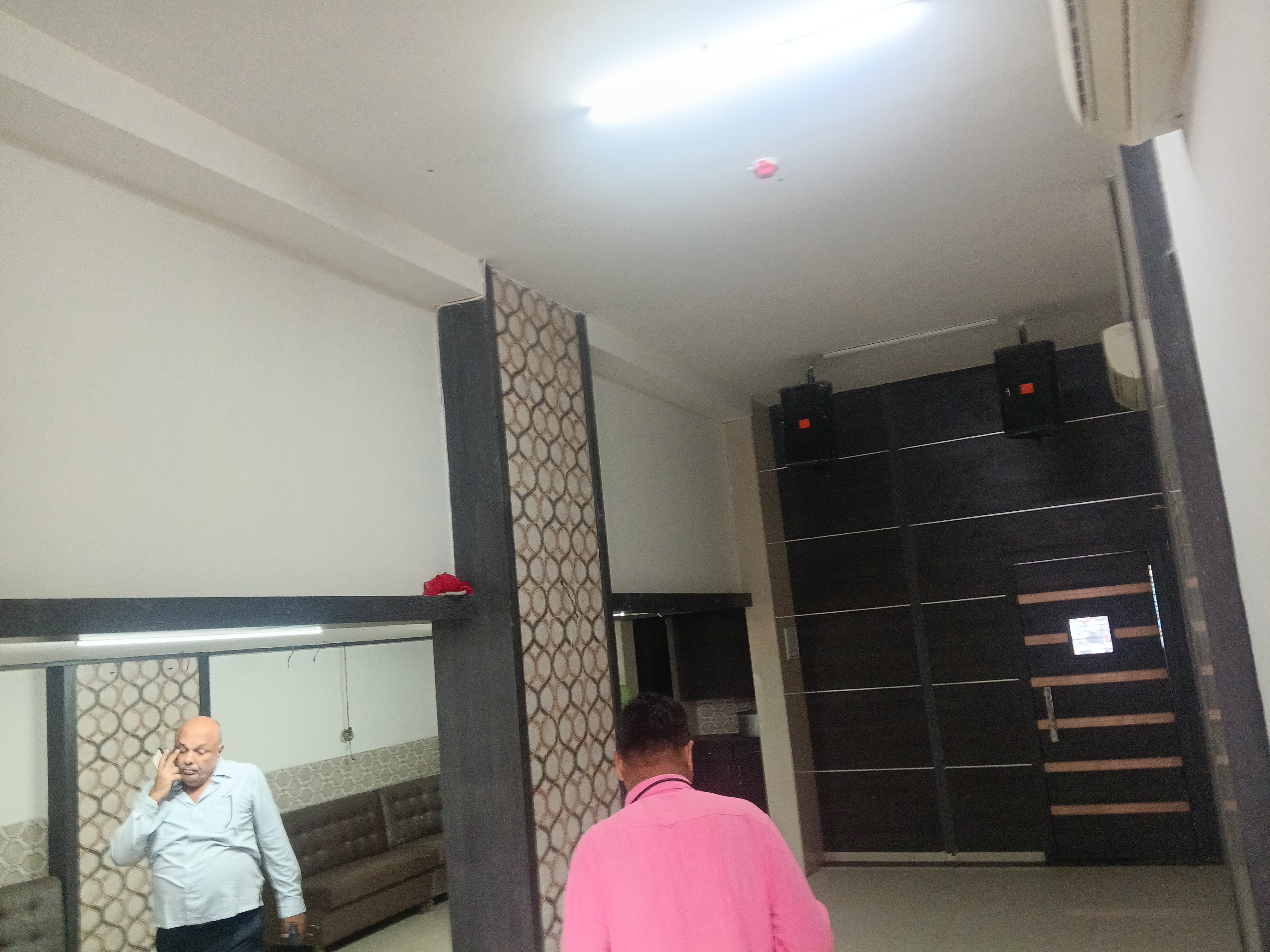 Retail Shop For Rent in Kinjal Villa