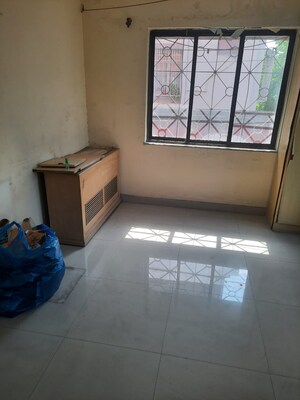 2 BHK Apartment For Sale in Topsia