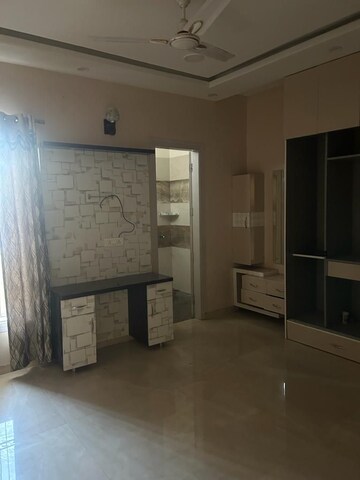 Room in 3 BHK Apartment at MS Enclave Zirakpur, Dhakoli – for Rent
