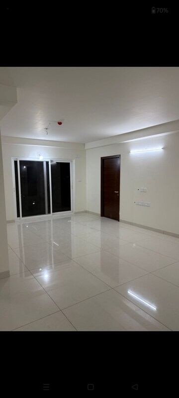 Room in 4 BHK Apartment at Aparna Luxor Park, Kondapur – for Sale