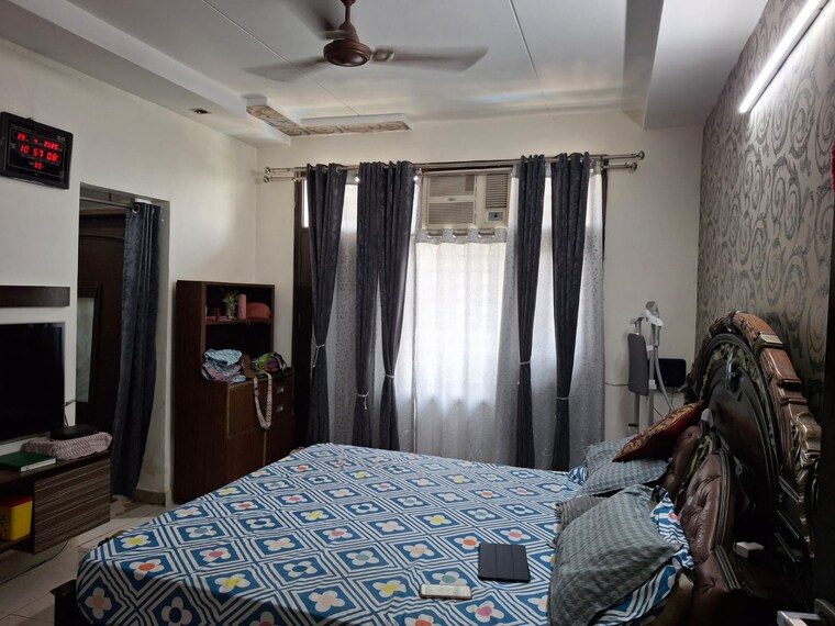 Bedroom, dhakoli 3 Bedroom 200 Sq.Yd. Apartment In Dhakoli Zirakpur 8938645