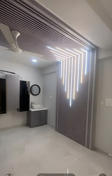Room in 3 BHK Apartment at Jayabheri The Summit, Narsingi – for Rent