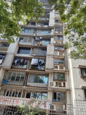 2 BHK Apartment For Sale in Yodi Raghunath Tower, Borivali West