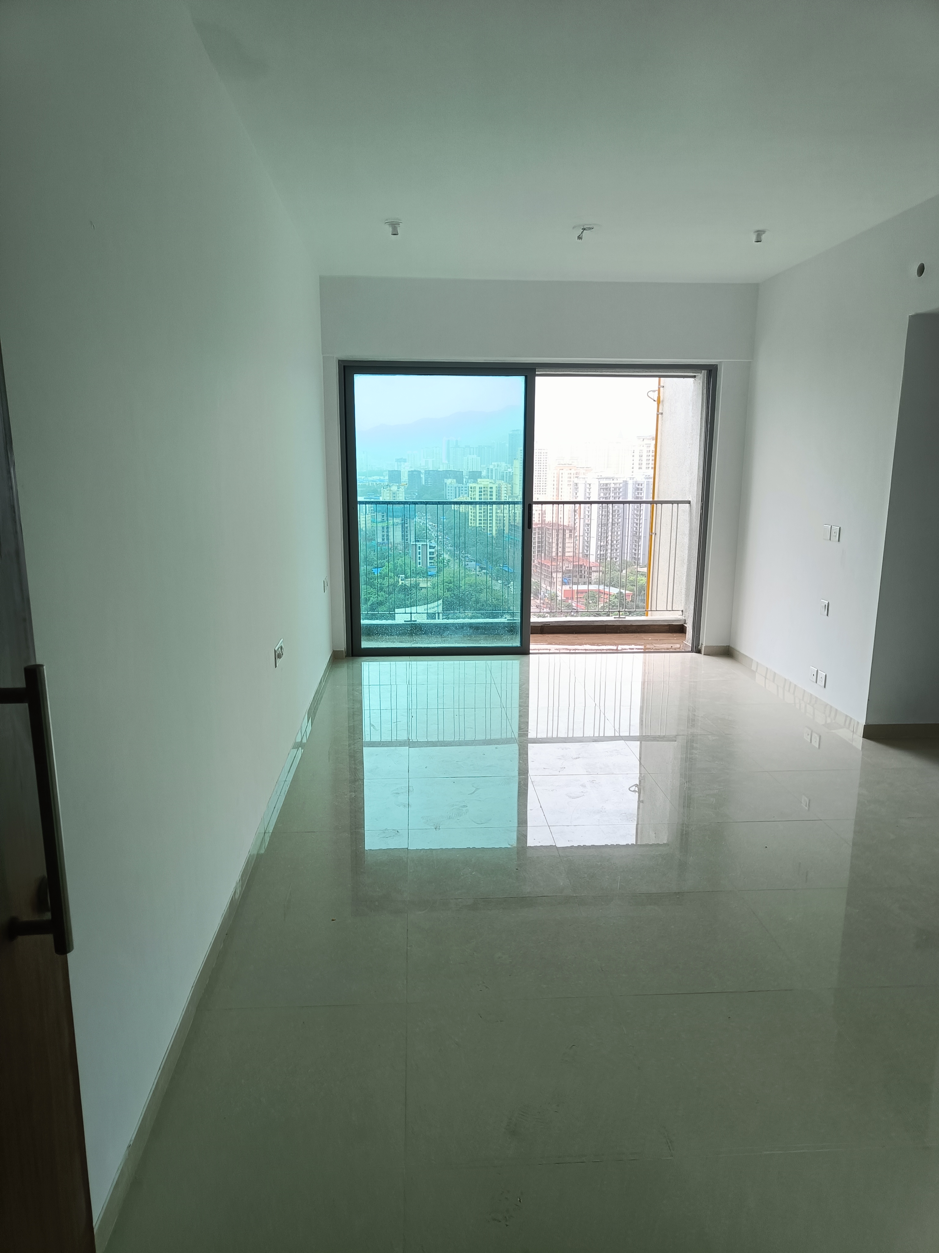 2 BHK Apartment For Rent in Kalpataru Immensa