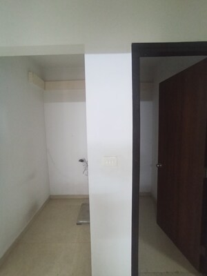 Room in 1.5 BHK Apartment at Lodha Palava City Lakeshore Greens, Dombivli East – for Sale