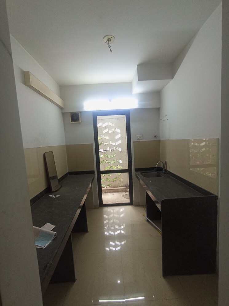 Kitchen, lodha-lakeshore-greens 1.5 Bedroom 634 Sq.Ft. Apartment In Dombivli East Thane 8938746