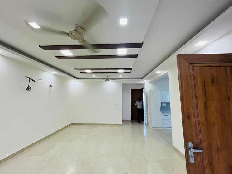 Room, green fields colony 4 Bedroom 2475 Sq.Ft. Builder Floor In Green Fields Colony Faridabad 8938758